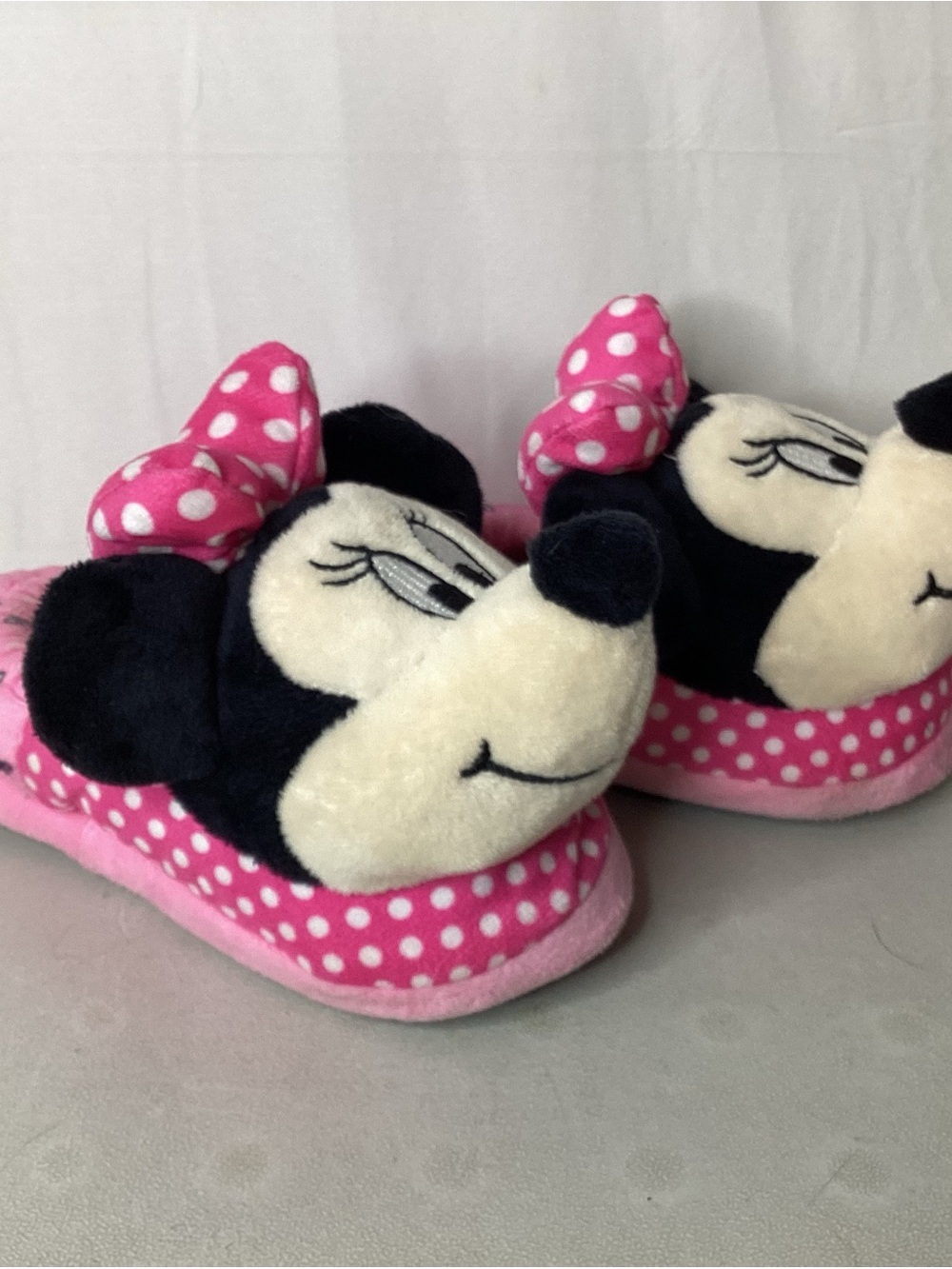Disney Minnie Mouse Pink & White Polka Dot Plush Slippers